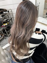 ウネルマ(unelma)&nbsp;ハイライト　バレイヤージュ