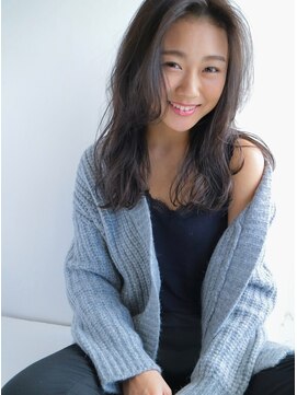 ソヨン 有田川店(SOYON) フェザーバング　無造作カール　ダークグレージュ