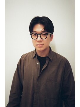 ジャド(JUDD) ナチュラルセンターパート