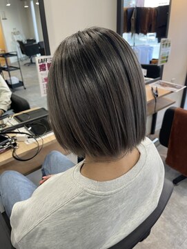 ラフ 難波店(LAFF) #黒髪#ボブルフ#ネビージュ#小顔#ワンレン