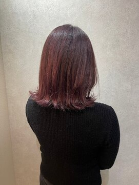 ウィスプ 赤羽店(wisp) 大人かわいい外ハネくびレイヤー 春色カラー レッドピンク#3