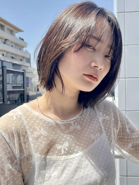 イヴォークトーキョーオーサカ(EVOKE TOKYO osaka) レイヤーボブ 外はね 切りっぱなし シースルー 簡単セット