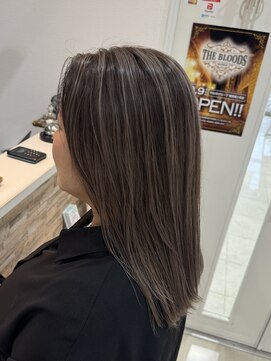 パーリオ けいさつ前店(PALIO) 【NAOKI】がつくる柔らかシャドールーツ