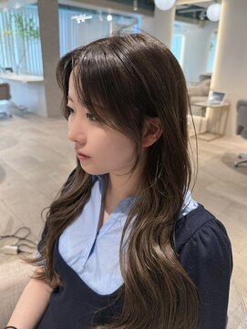 マインバイアフロートギンザ(MYNE by AFLOAT GINZA) 顔まわりカット/後れ毛/韓国ヘア/くびれヘア/レイヤーカット