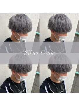 ルーストデラックス 京都河原町三条(ROOST dx) シルバーカラー