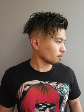 イズ(iss) ツイストスパイラル