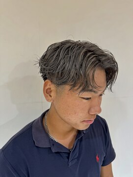 ティティアンバイイザ(titian by IZA) 【人気Ｎｏ．1】グレージュカラー