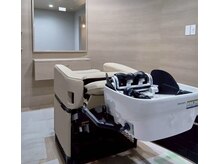 ランプ 泉中央(Lamp)の雰囲気（シャンプーもお席を立つ事なくその場で行います☆）