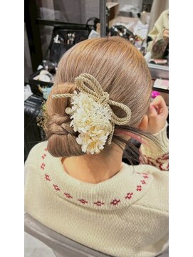 メゾンマリ(MAISON MARI) リボンカチモリ