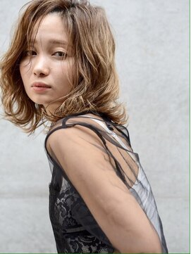 グルグル 下総中山店(GULGUL) 前髪 グレーベージュ ウェーブパーマ 下総中山