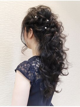 アメリ(AMELIE) ふわふわネオハーフ