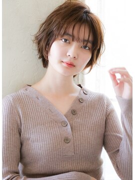 クラリス バイネオ 武蔵小杉(Claris by neo) 丸みを抑えたスタイリッシュな大人ショートボブ