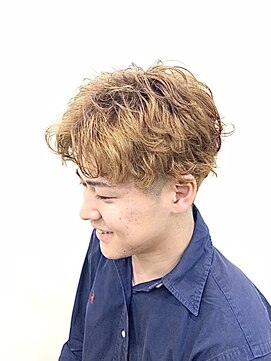 スウェル 千葉店(Swell) メンズ韓国風ハイトーンスパイラルパーマ