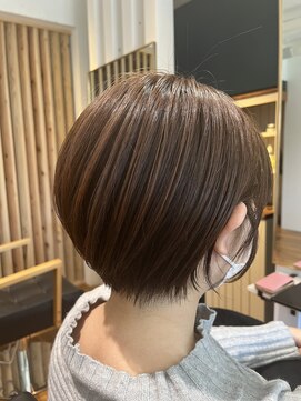 リンクス(LINKS.) 丸みショートボブ