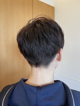 ヘアーウニール(Hair Unir) アンダースッキリショートスタイル