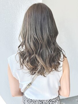 ブランロール 中目黒店(Blanl'or) 大人ガーリー/ダークアッシュ/似合わせカット/レイヤーカット