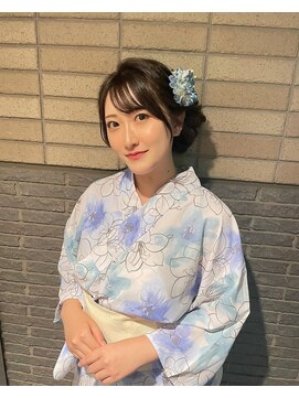 ヨナサン(Yona Saint) サイドアップ&浴衣着付け