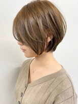 ビュー フクオカ(VIEW FUKUOKA)&nbsp;大人ショートカットウェットヘアオリーブベージュデザインカラー