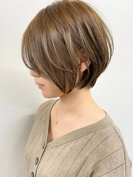 ビュー フクオカ(VIEW FUKUOKA) 大人ショートカットウェットヘアオリーブベージュデザインカラー