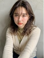 簡単スタイリングこなれミディウェットヘア銀座