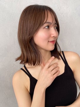 ノイ(noi) 顔周りレイヤーカットくびれヘアミルクティーベージュカラー