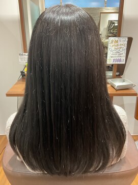 アミカ シーモール店(Amica) アッシュブラウンカラー