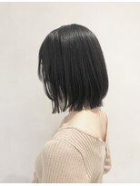 ザックラフィネ(ZACC raffine)&nbsp;外ハネレイヤーボブ/楽ちんヘア