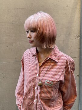 オーオシカシカスペース(OOO YY Space) ペールピンク/ブリーチ/デザインカラー/くびれボブ