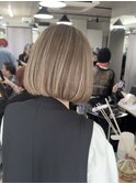 【ハイライト】ベージュハイライトバレイヤージュ