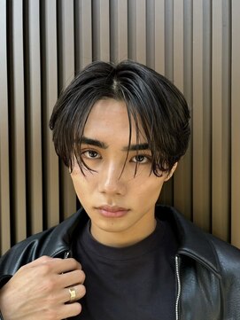 ニコ トウキョウ ロジック(nico TOKYO Logic) フェザーパーマニュアンスパーマメンズセンターパート襟足あり