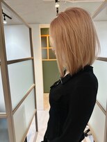 ネウィ 調布(newi)&nbsp;ブロンド/ハイトーンブリーチ/ミディアム