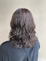 アパートメント オブ ソロン(The Apartment of Solon)&nbsp;《 黒坂 》ミディアムパーマ