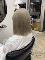 ラヴィズム(LUVISM)&nbsp;◎韓国ヘアー顔周りレイヤーダブルカラーブリーチ前髪万代新潟