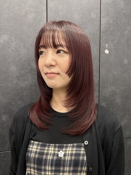 ヴィオットバイサロン(Viot by Salon) ミディアムレイヤー 姫カット