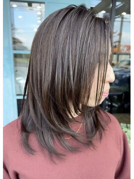 リオス(LIOS) 透明感抜群！レイヤーカット