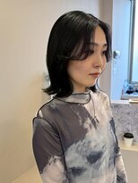 エトレ(etore) 透明感/ミディアムレイヤー/外ハネ/デザインカット