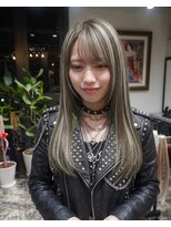 グッドフェローズ キタホリエ(GoodFellas kitahorie) レイヤーカットで魅せる透明感ハイトーンカラーブリーチ艶感