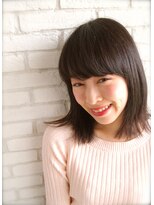エス ヘアメイク スペース(es hair make space)&nbsp;毛先切りっぱなし　ミディアムスタイル『武蔵小山』