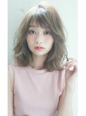大人可愛いミディアムレイヤー　ユーレルム新宿