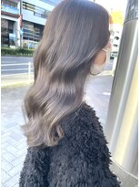 バーベナ(VERBENA)&nbsp;【VERBENA】ケアブリーチでつくるオリーブグレージュ