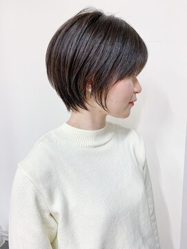 ミィ 表参道(mee.) 【mee.】ハセガワヒトシ 丸み 暗髪ショート