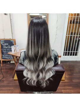 ナスキィ(Naski) バレイヤージュ風スタイル☆