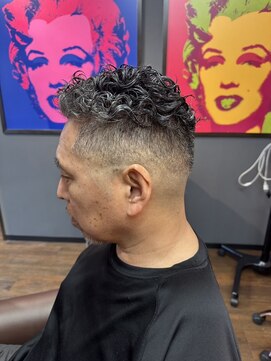 ゼニス(Zenith) フェードパーマ