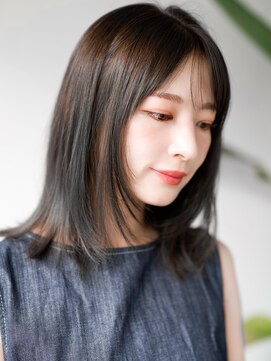 レノラ 本町(LENORA) ☆レイヤーカット毛先ワンカールくせ毛風カール薄めバングデジパ