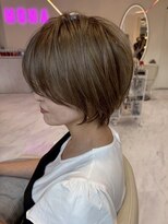 モナバイルーブル(MONA by Louvre)&nbsp;【MONA】大人ショート/ブリーチ/ダブルカラー