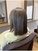 ミルクティーベージュ