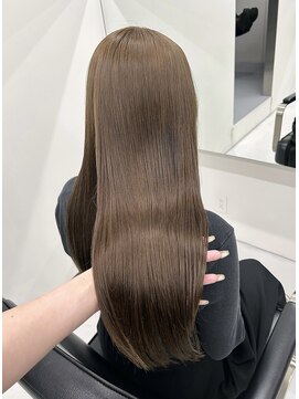 サイ(sai) 前髪/アンブレラカラー/こなれミディ/イメチェン/ウェーブパーマ