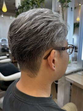 宇都宮メンズカットスパイキーショートツーブロックフェード