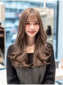 バタフライレイヤーロングレイヤーハイトーングレージュブリーチ