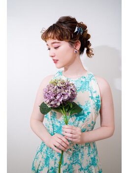 グラムール(Gramour)の写真/【早朝OK＆新栄駅すぐ】主役級のお呼ばれヘアがお得に!メイクも合わせてお任せ下さい［ブライダル/結婚式］